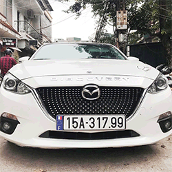 Mặt ca lăng Mazda 3 mẫu sao rơi